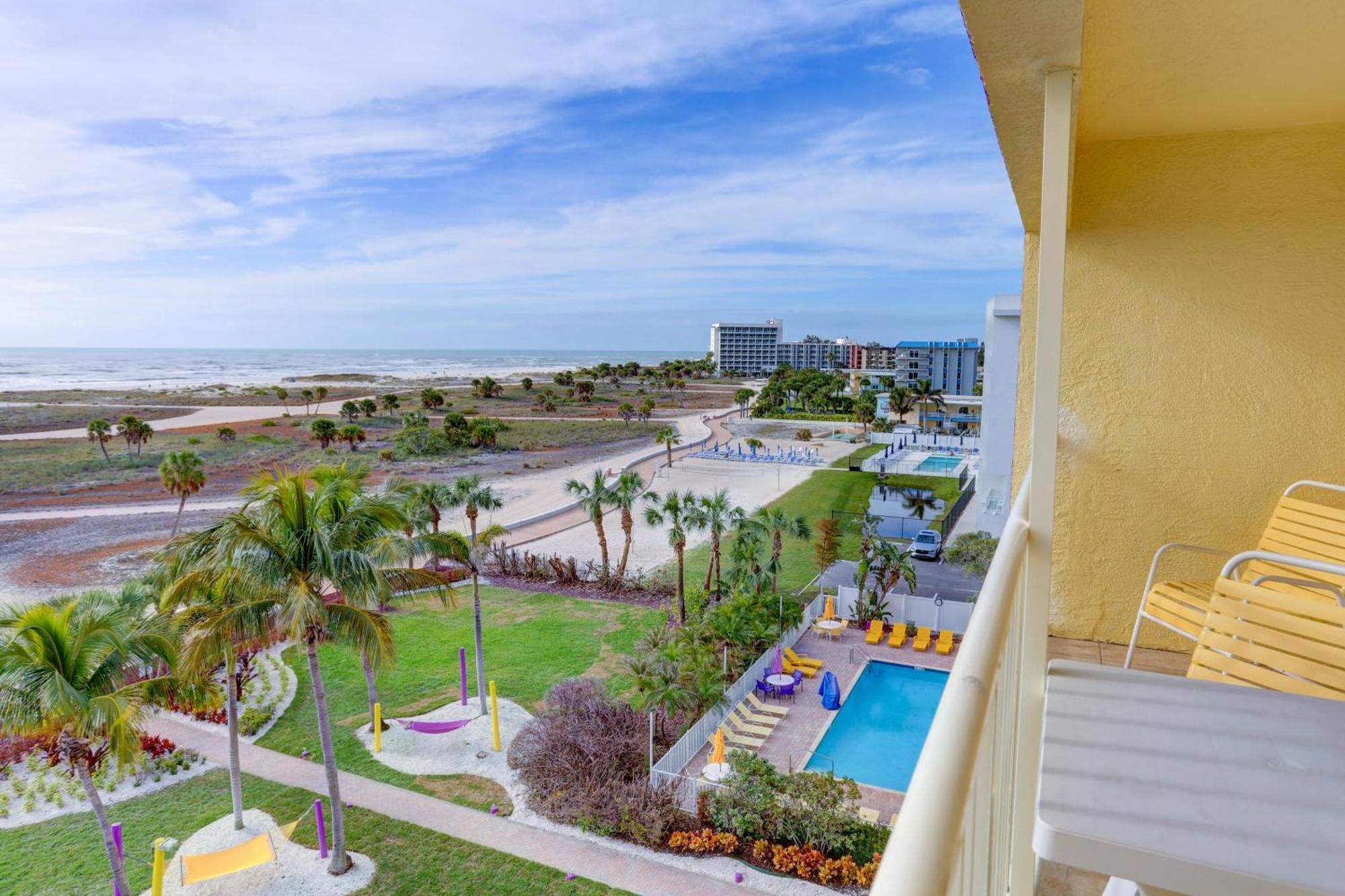 South Beach Condo Hotel By Travel Resort Services, Inc. St. Pete Beach Exterior photo