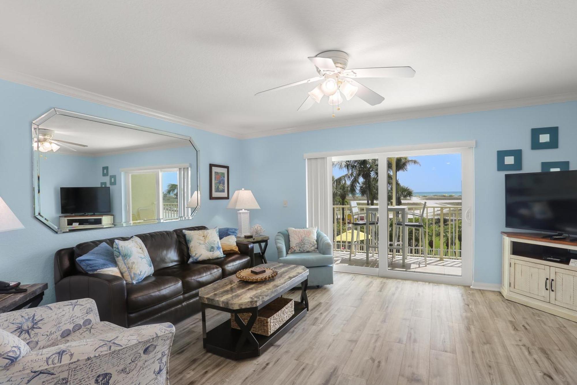 South Beach Condo Hotel By Travel Resort Services, Inc. St. Pete Beach Exterior photo
